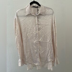 Women’s Zara satin button down shirt